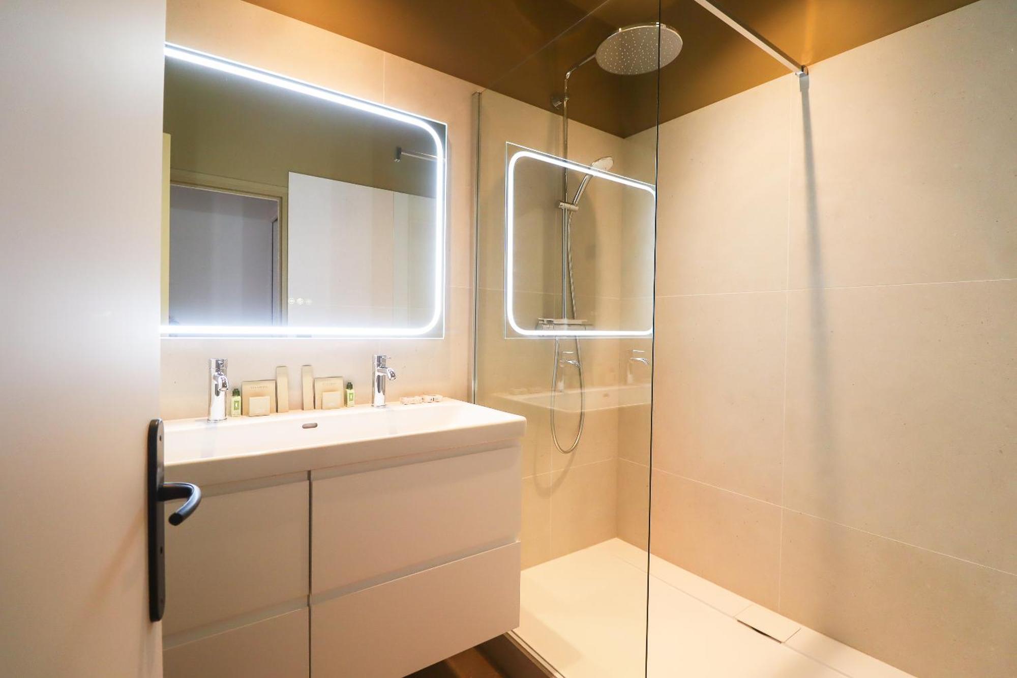 Appartements De Louise Лилль Экстерьер фото